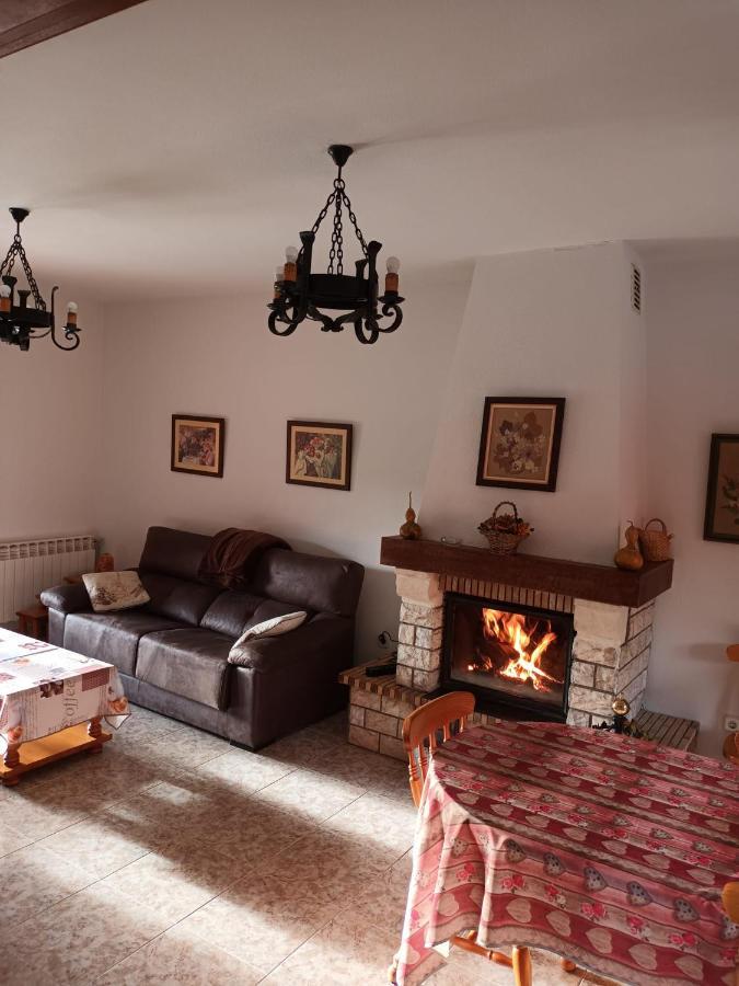 Zapardiel de la Ribera Casa Rural Las Canales מראה חיצוני תמונה